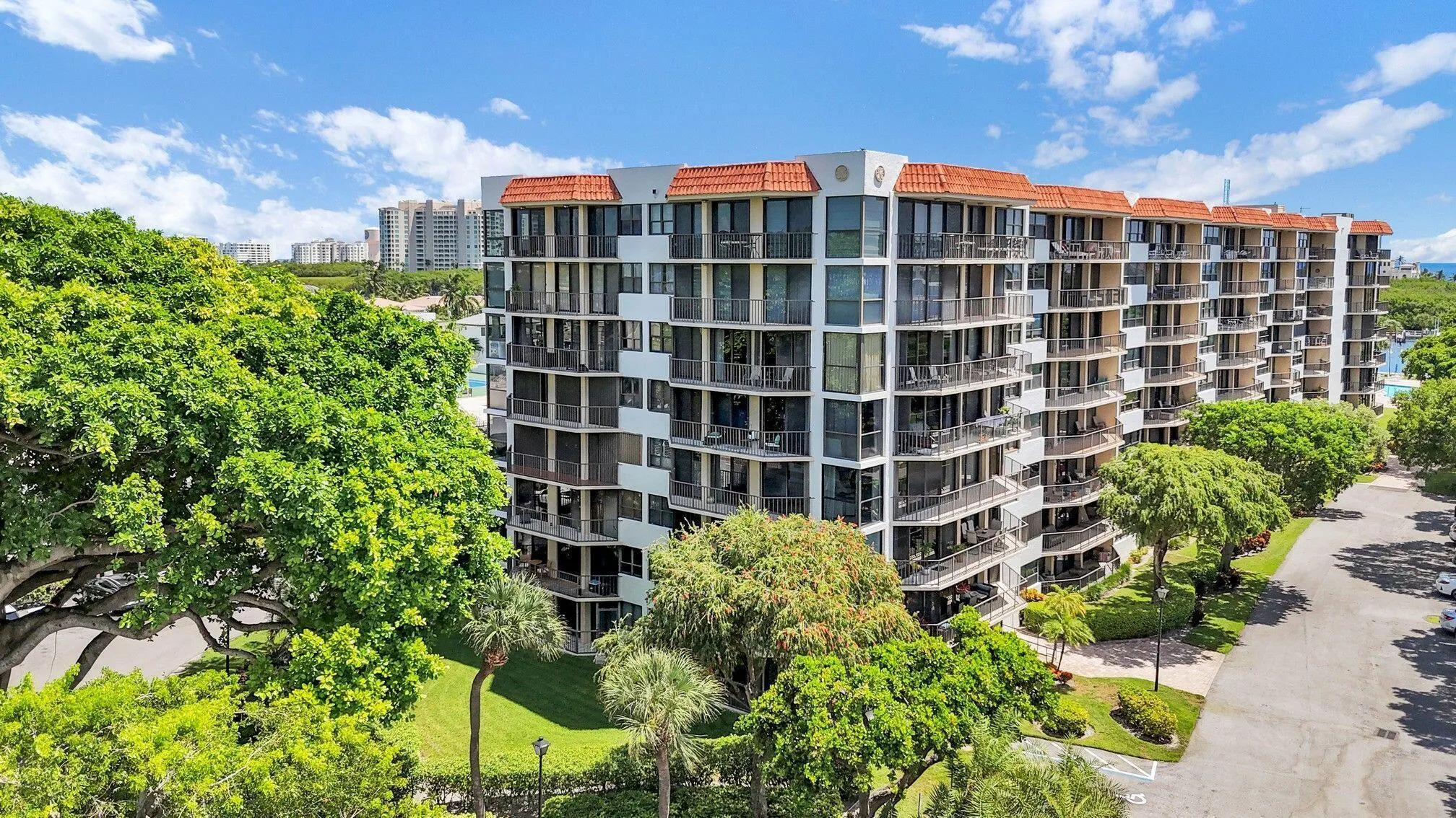 PB 859 arial building shot 3