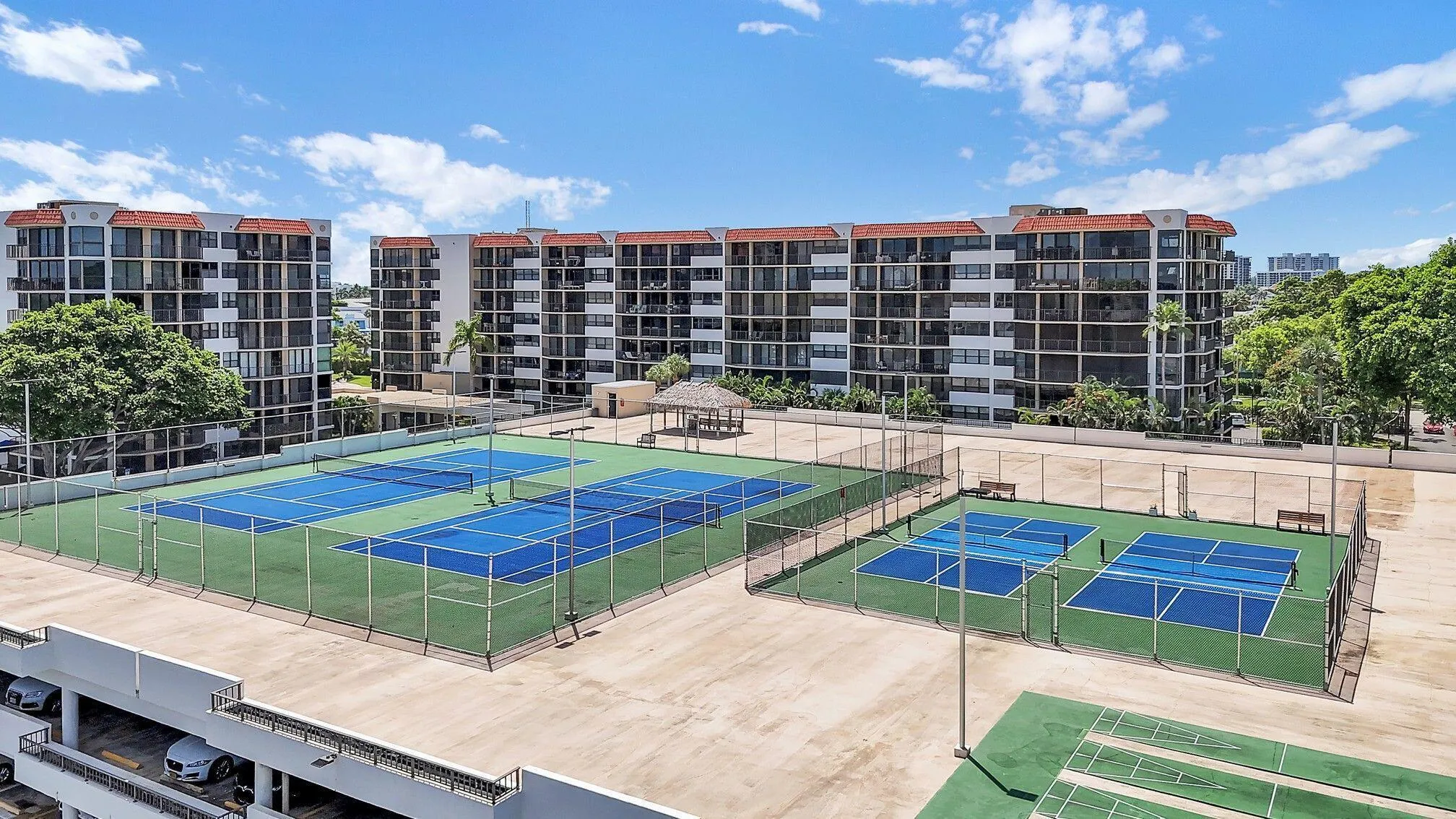 PB Arial 8-25 pickleball and tennis pic