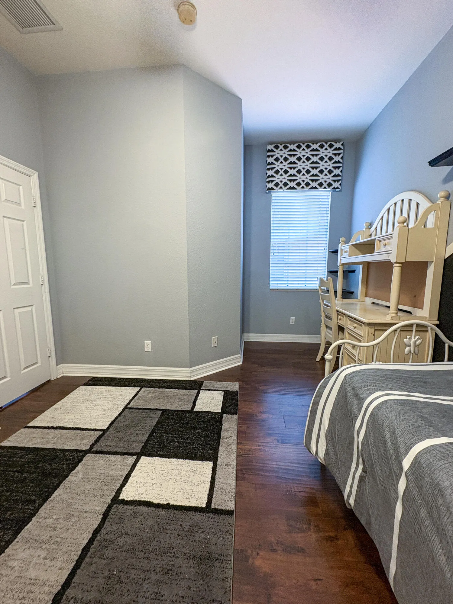 Property photo 46