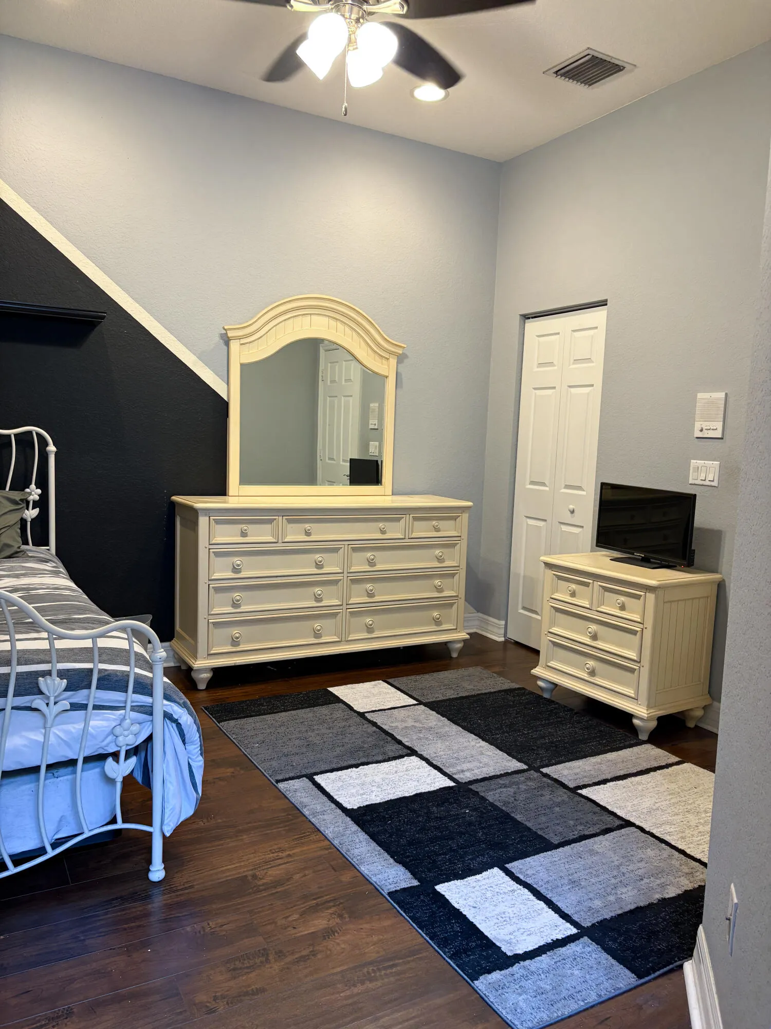 Property photo 45