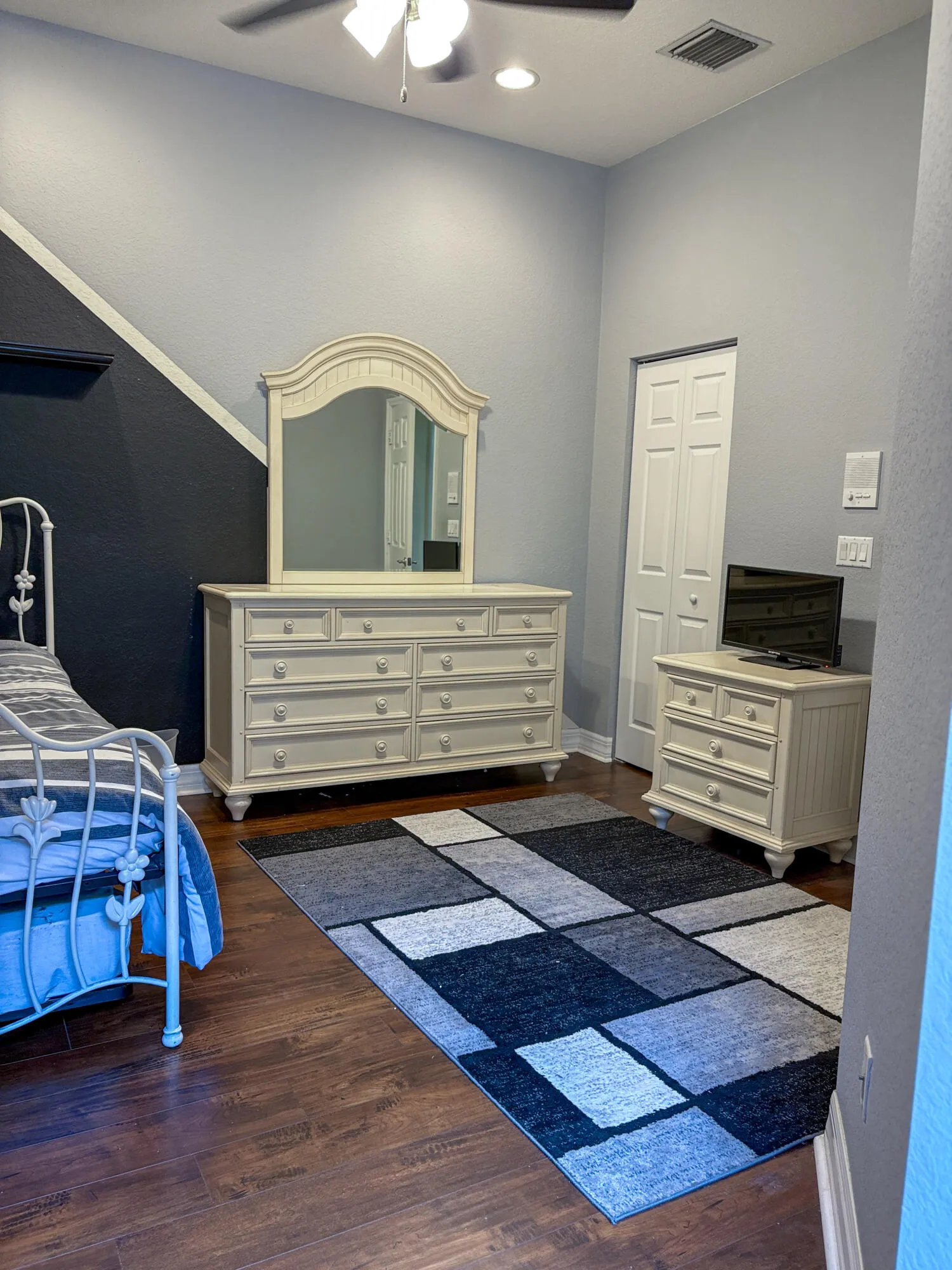 Property photo 43