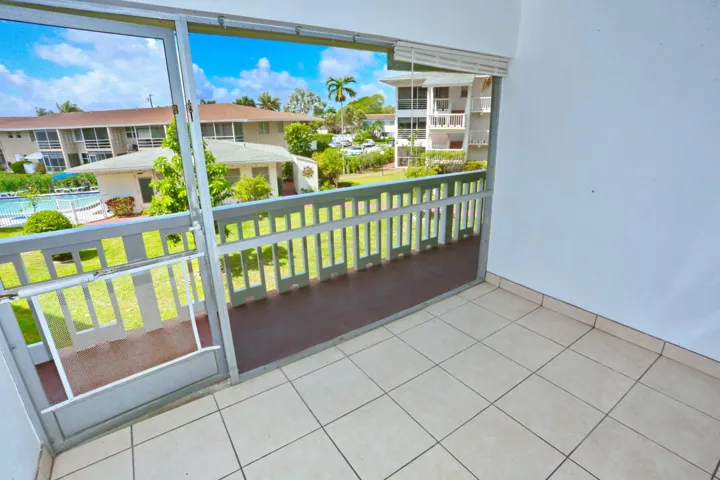 600 Pine Dr Apt 209 Pompano-print-014-02