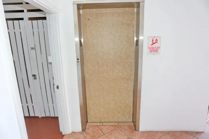 600 Pine Dr Apt 209 Pompano-print-006-01