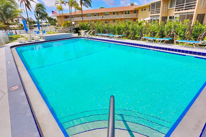600 Pine Dr Apt 209 Pompano-print-034-03