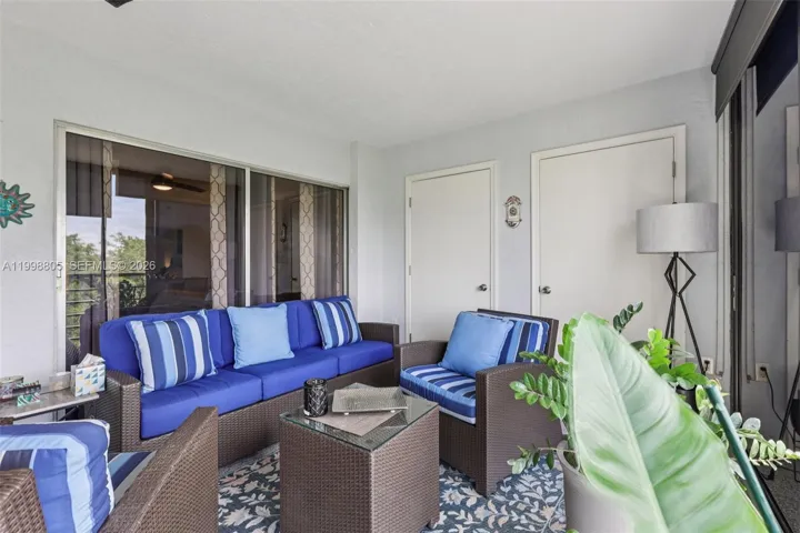Photo 37