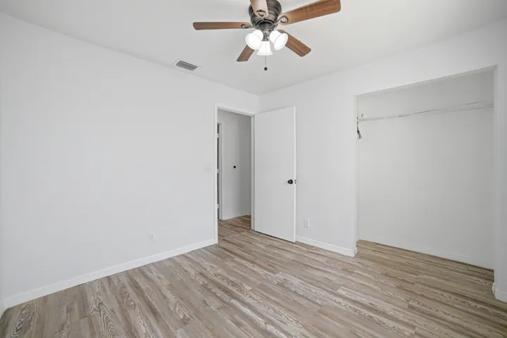 Bedroom3-B