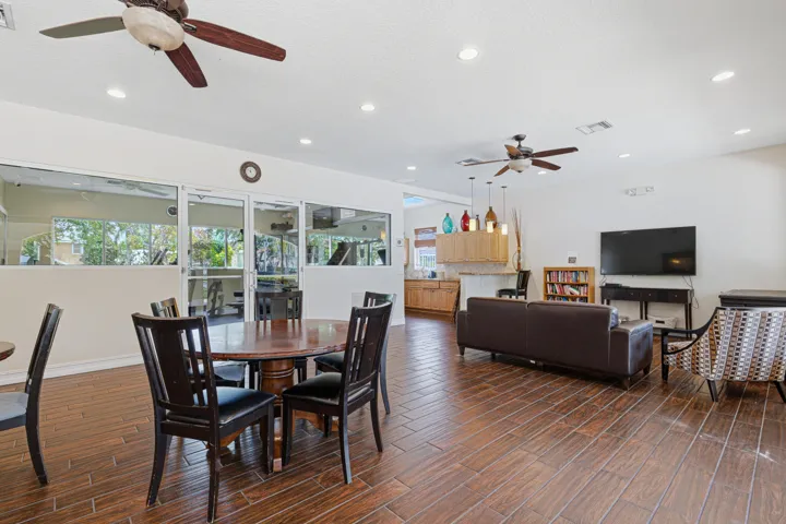 Clubhouse-Interior