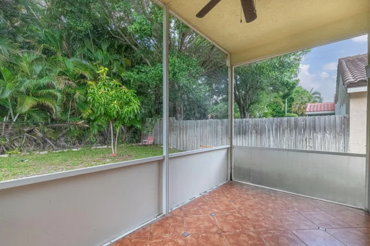 Patio-B