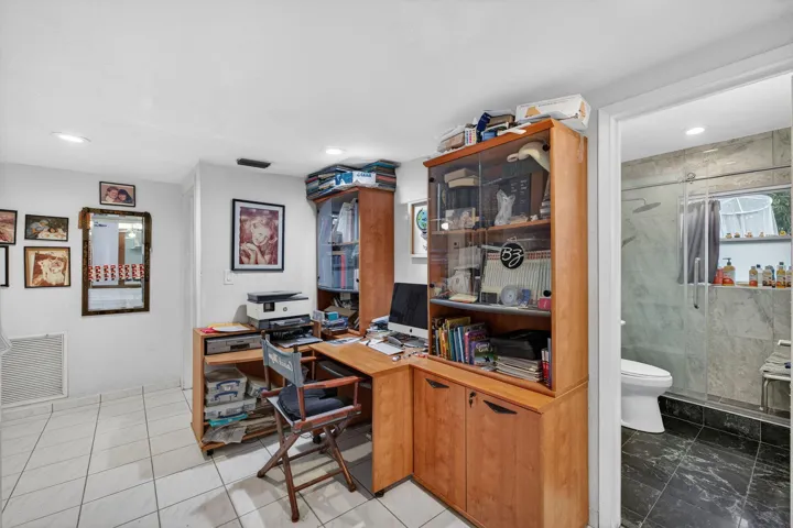 30-web-or-mls-B699A9245