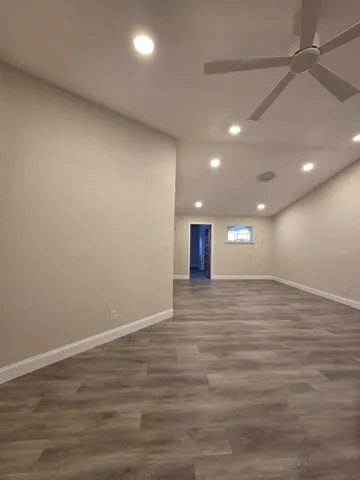 WhatsApp Image 20126-04-11 at 7.15.41 PM