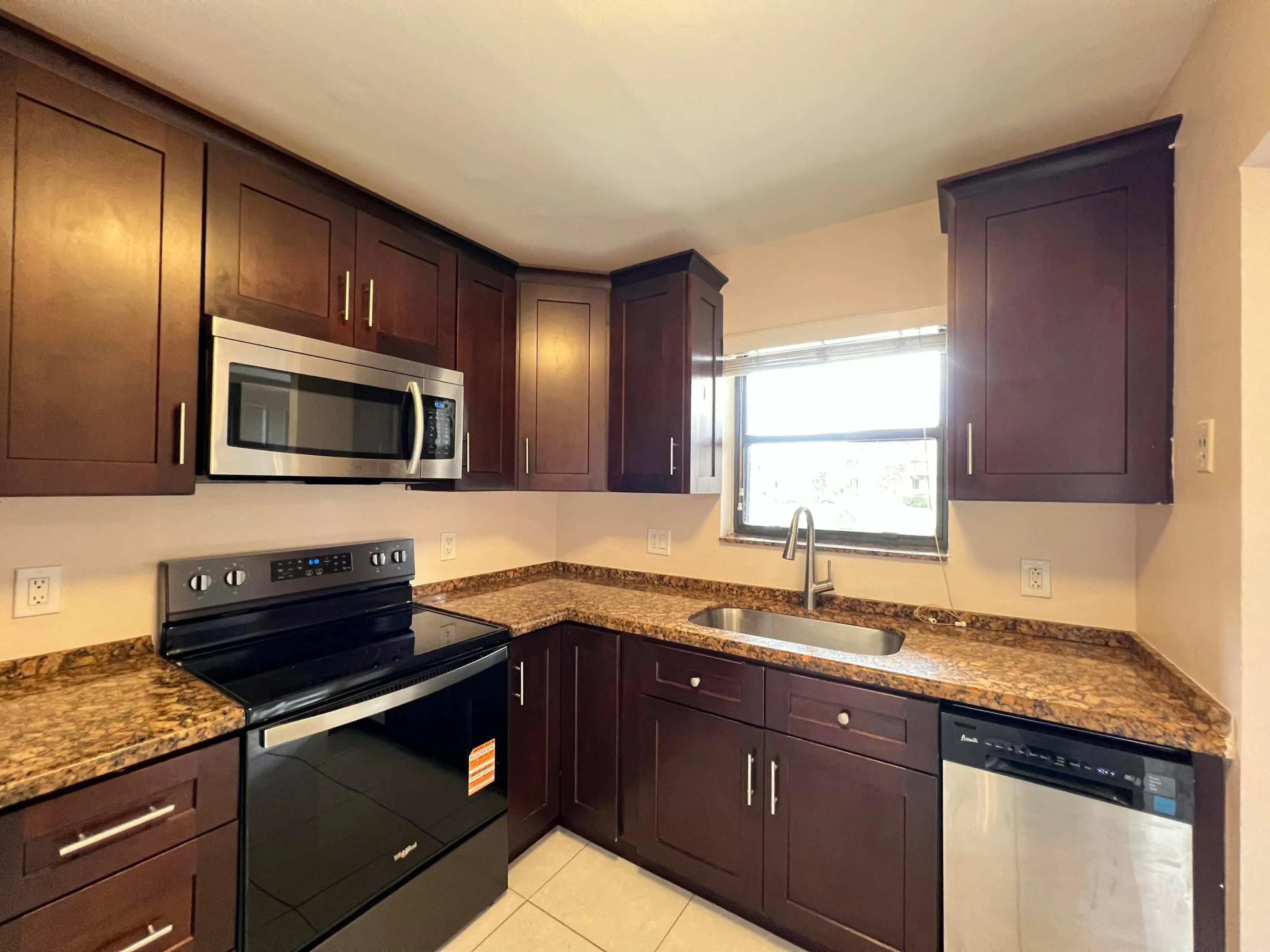 Ample cabinets