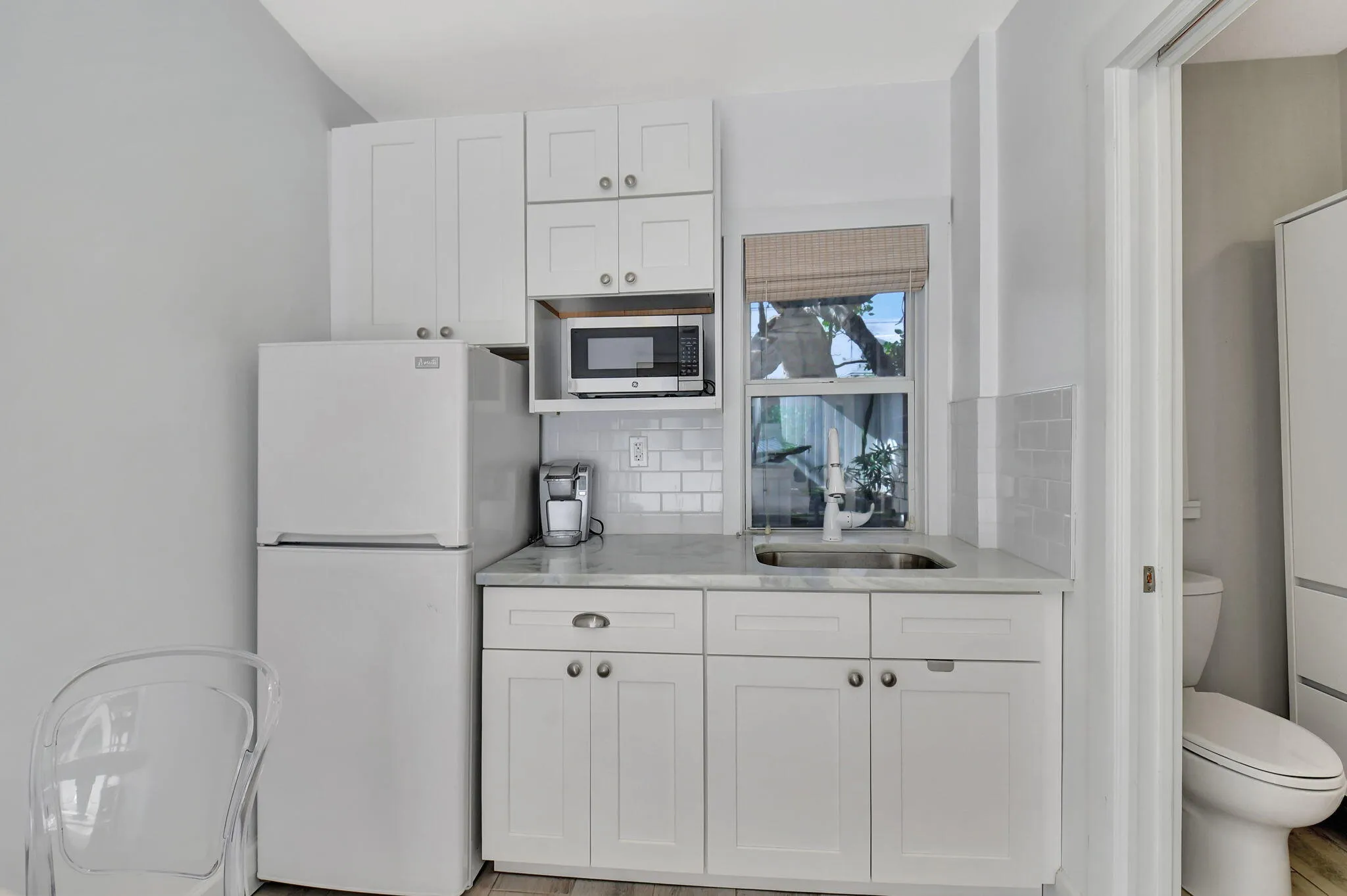 GUEST KITCHEN