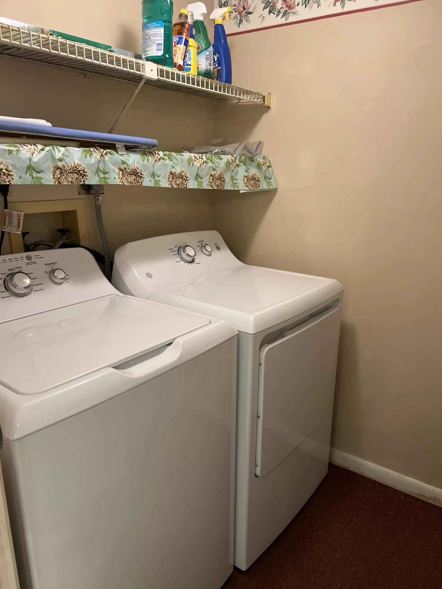WASHER AND DRYER INSSIDE CONDO