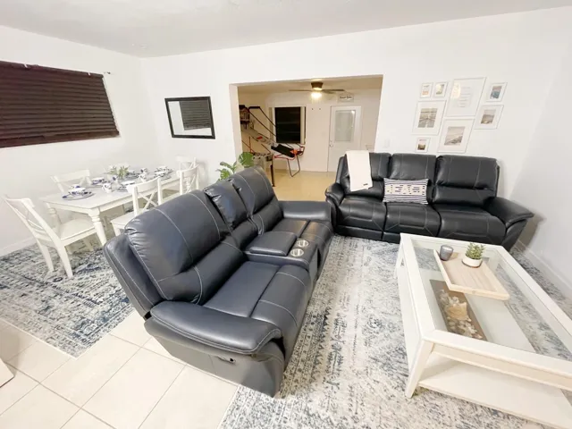 DIPIAZZA PIC LIVING ROOM