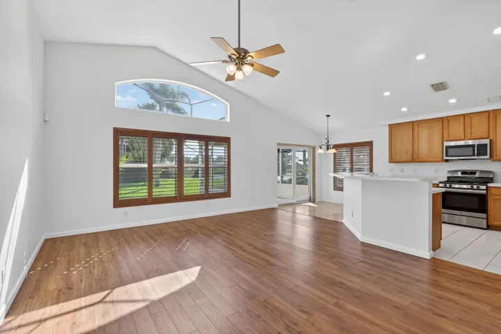 10-web-or-mls-5P1A7745