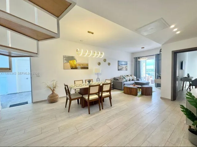 Living & Dining Area
