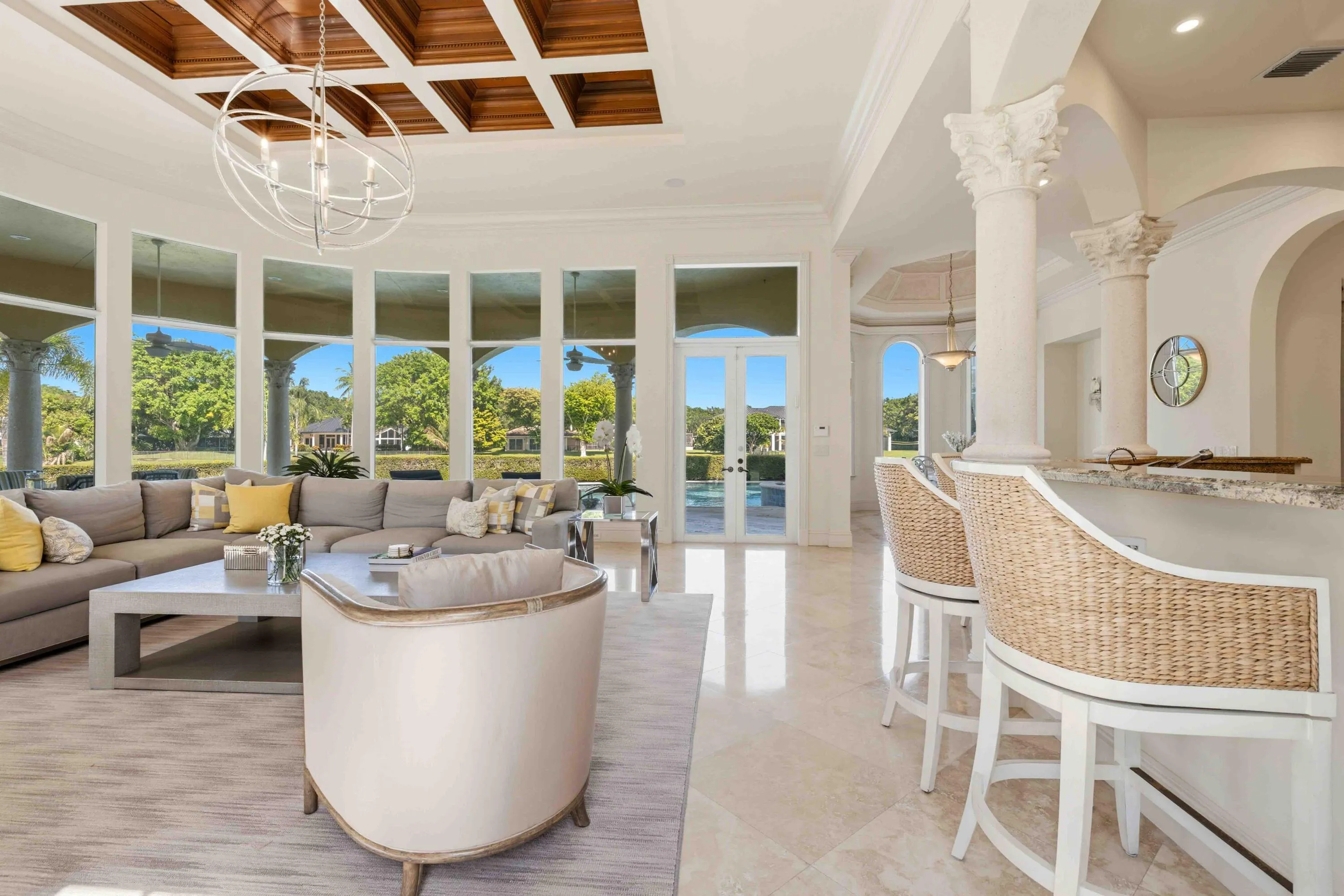 Family Room/Counter Bar