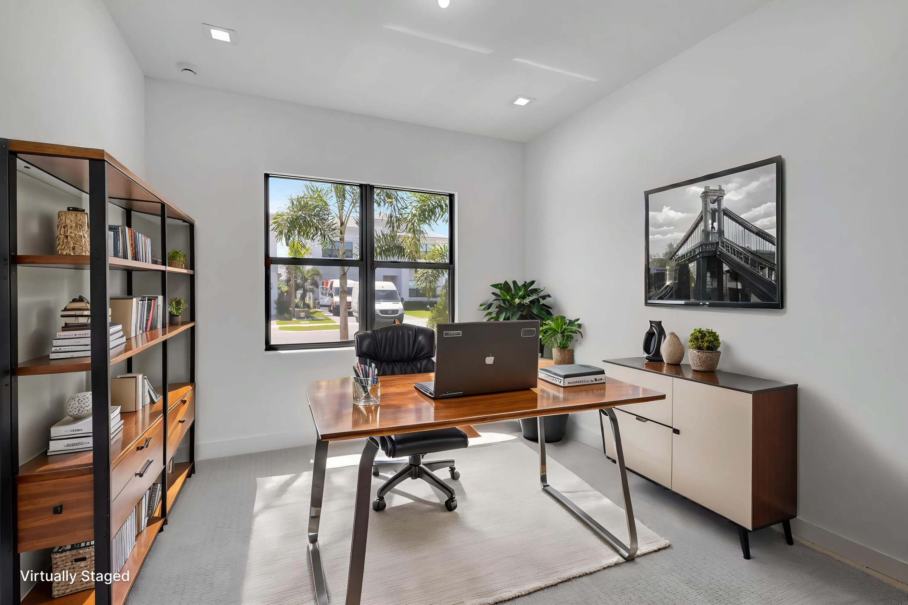 Office space downstairs