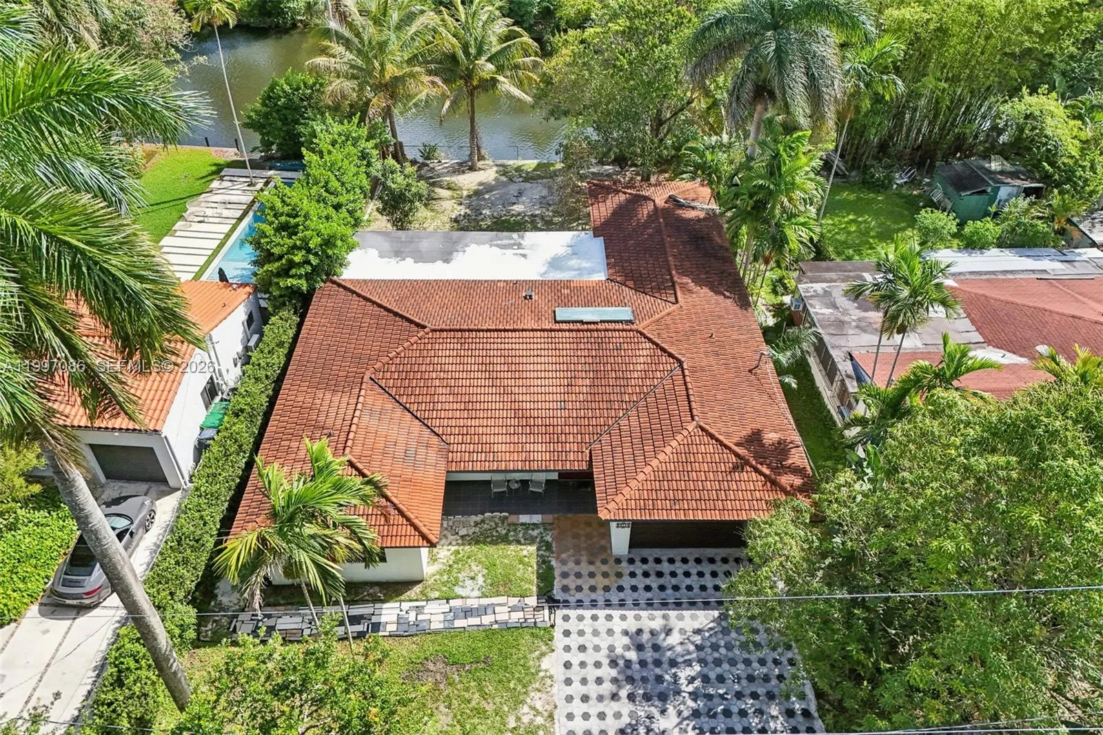 Property photo 107