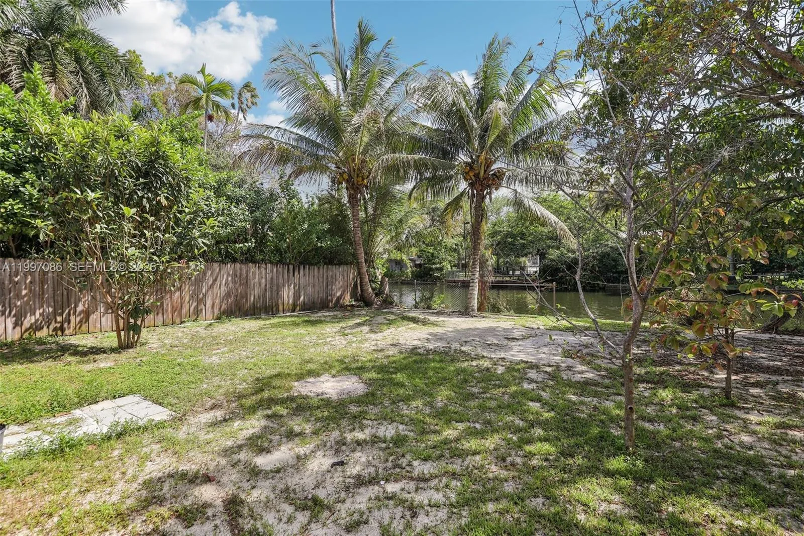 Property photo 93