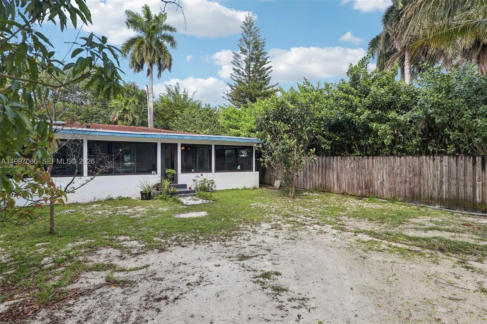 Property photo 98
