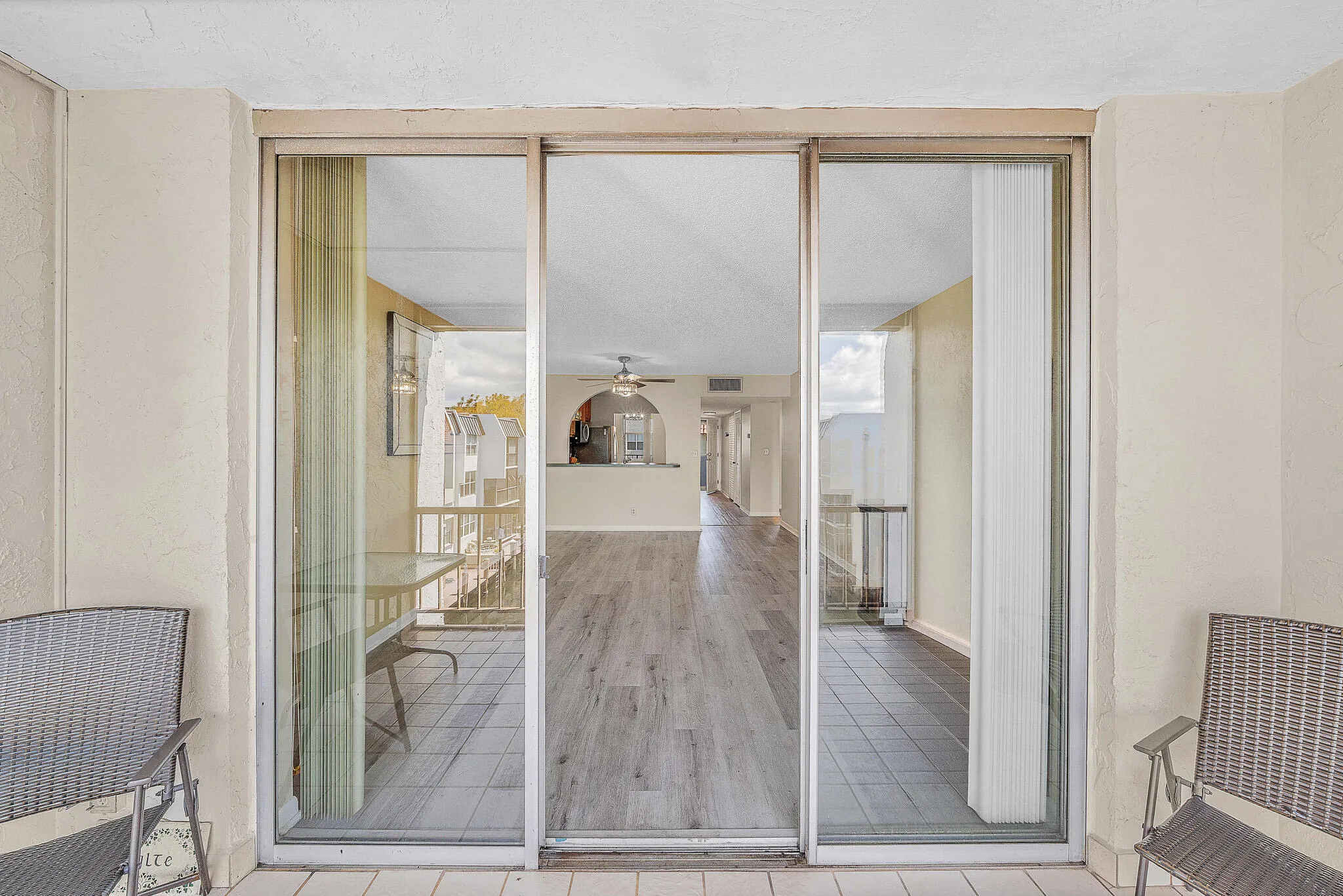 Floor to Ceiling Glass