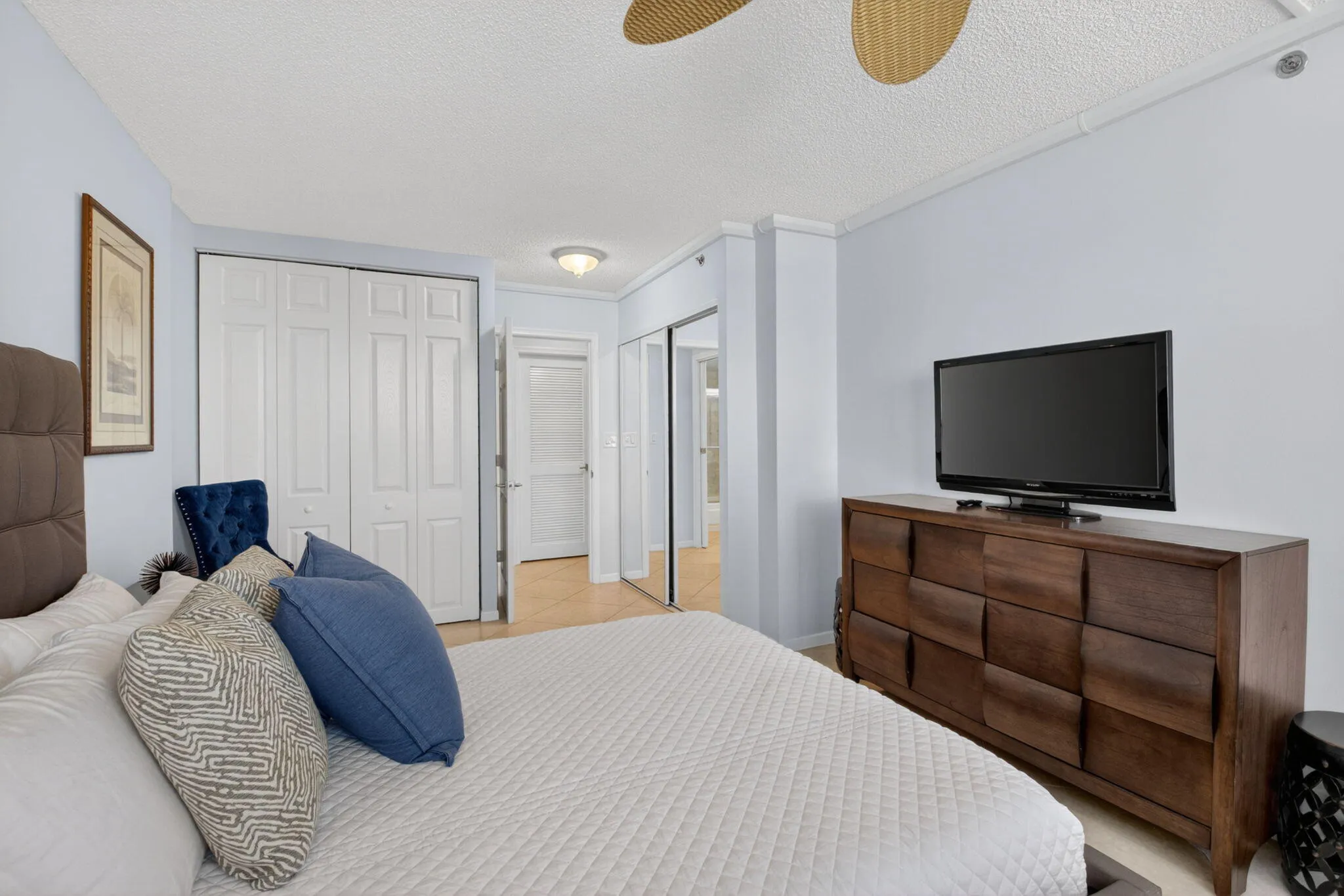 lots of closets space