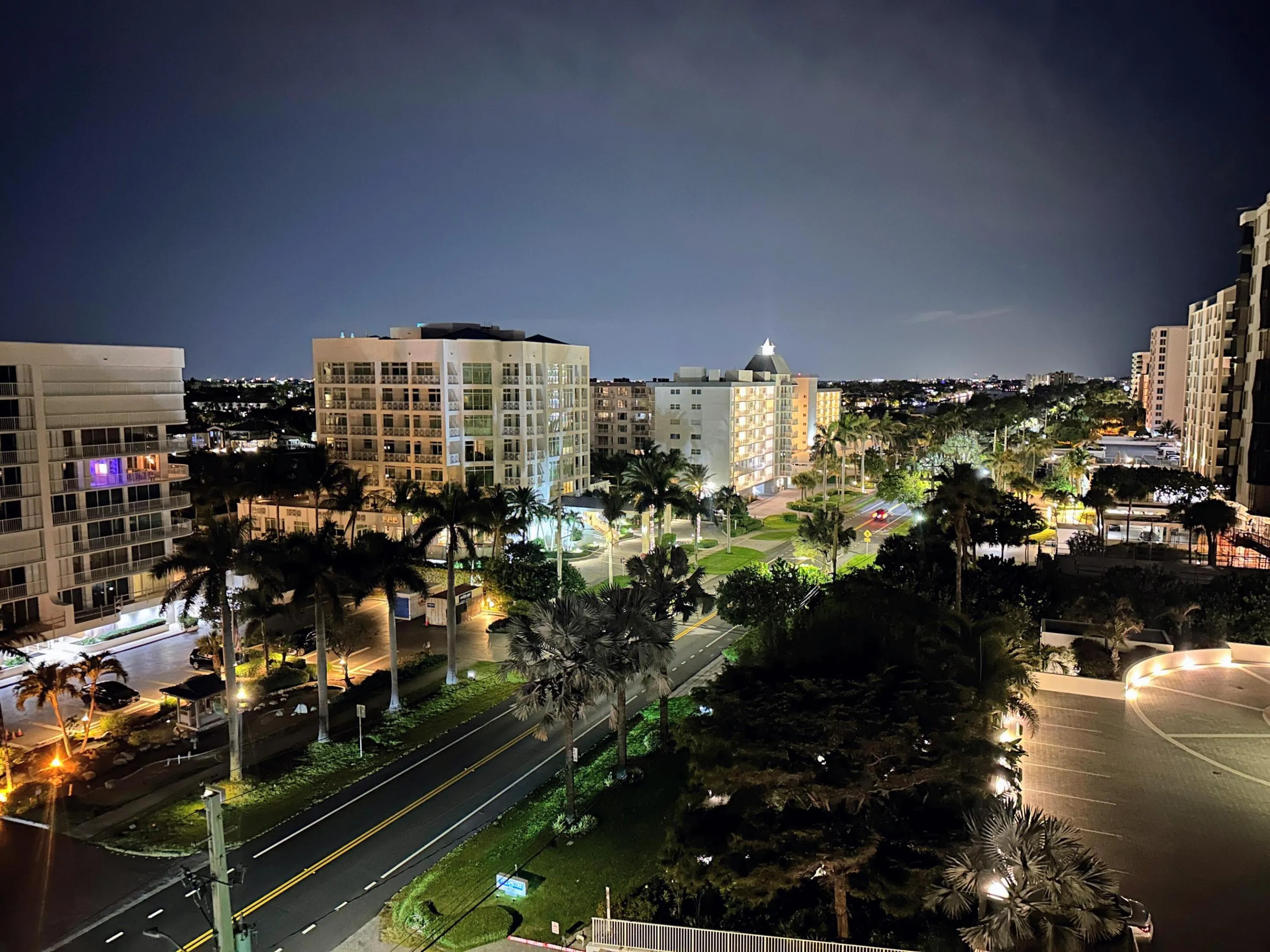 Night time city lights