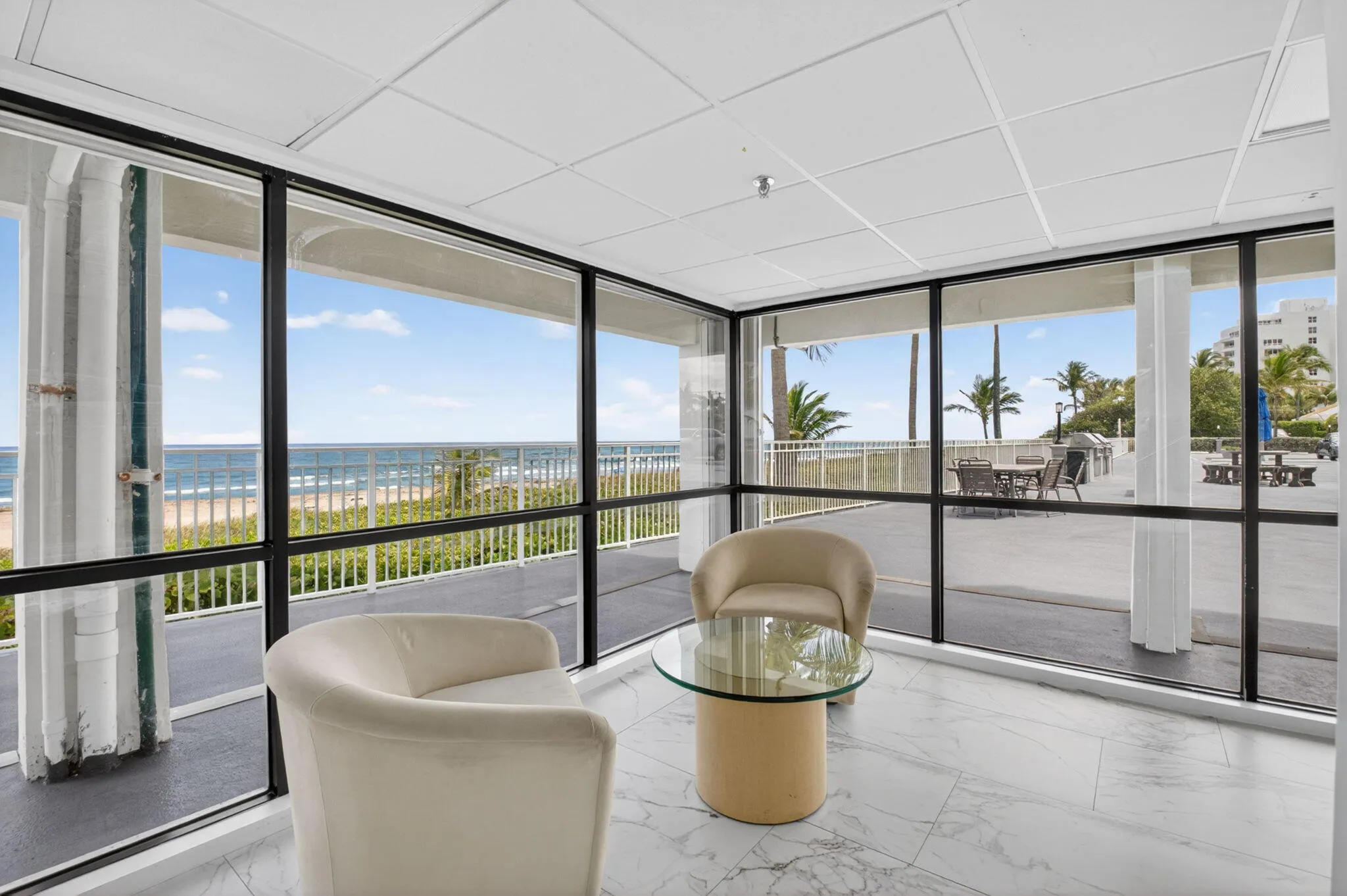 Ocean-Front Social Room
