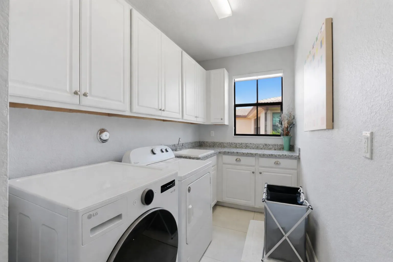 Laundry room/Upstairs