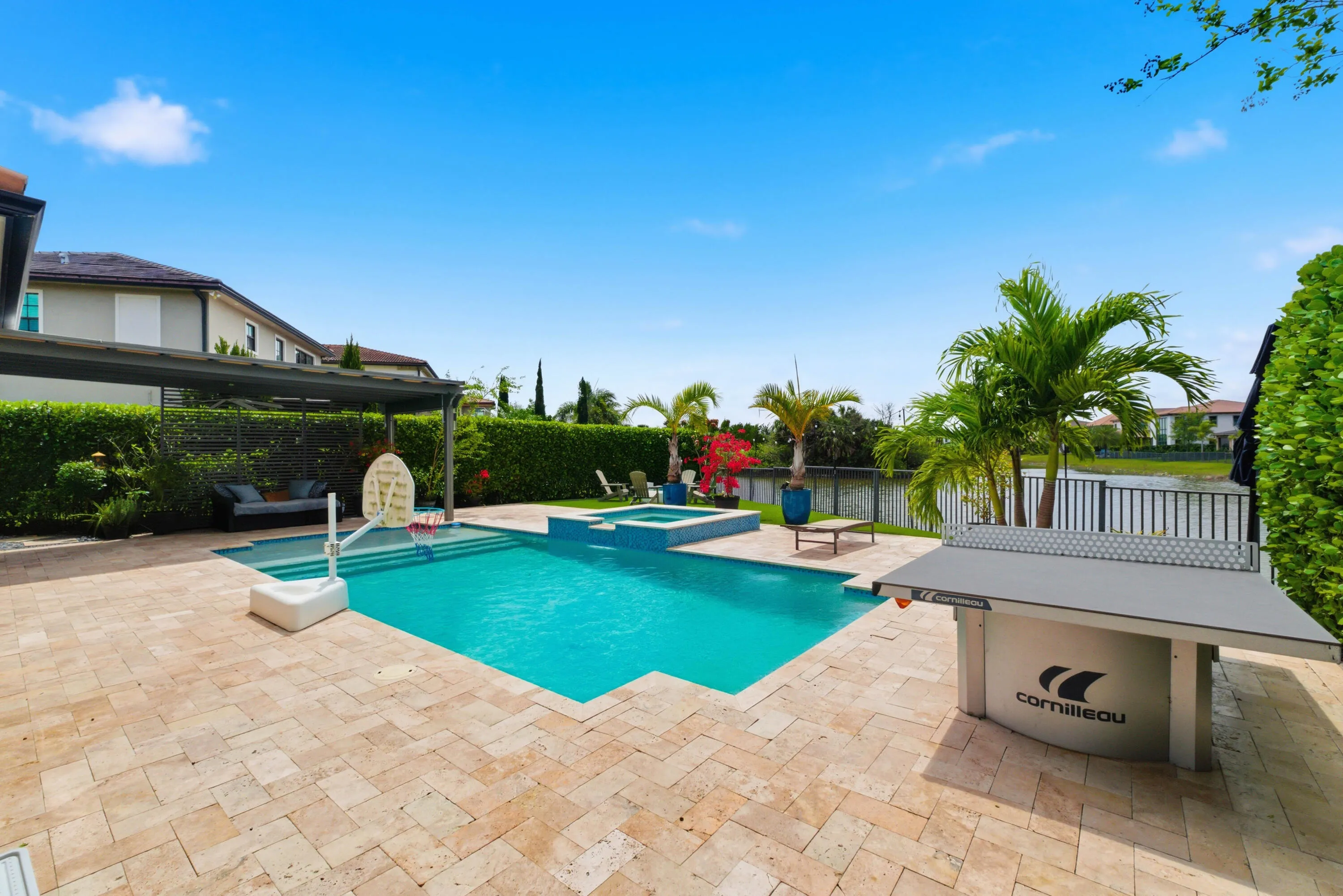 11560 Horizon Rd053