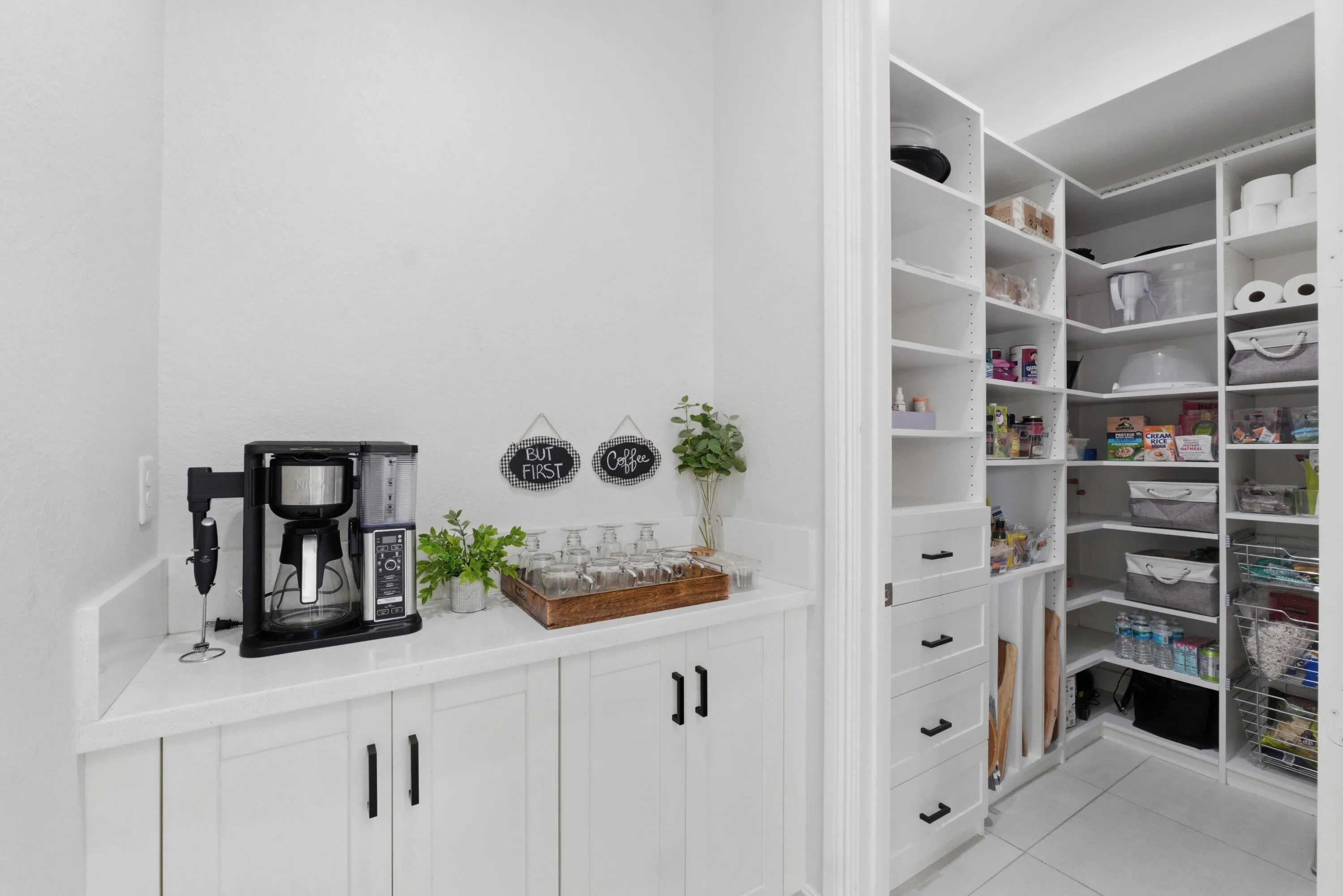 Pantry/Coffee Nook