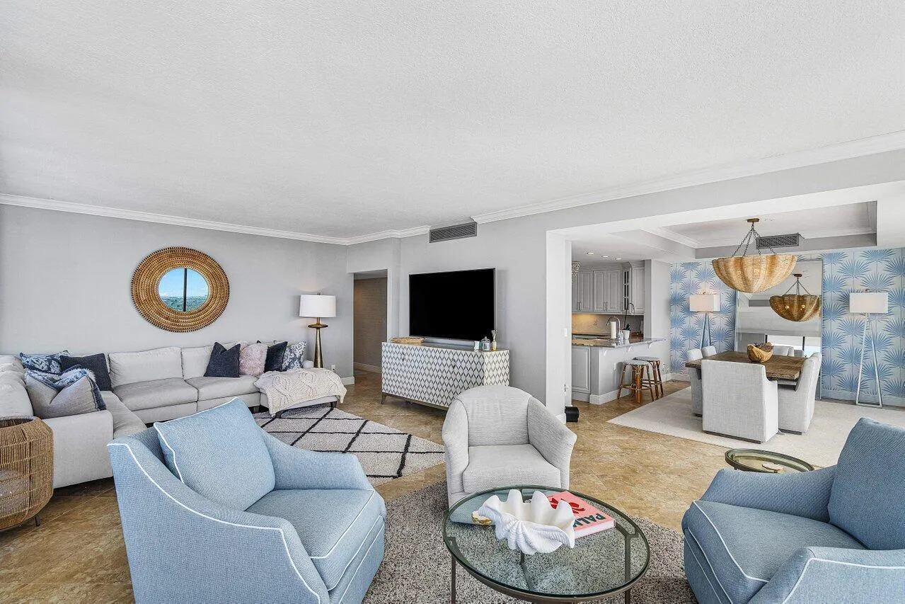 005-108LakeshoreDrive-38PH-NorthPalmBeac