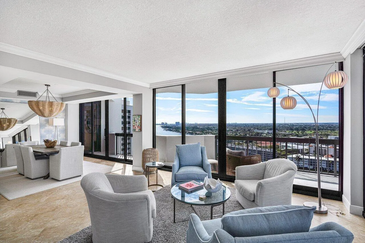Living/ Dining