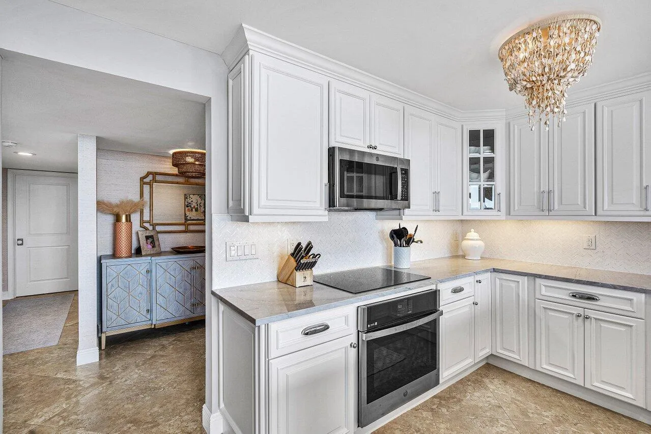 014-108LakeshoreDrive-38PH-NorthPalmBeac