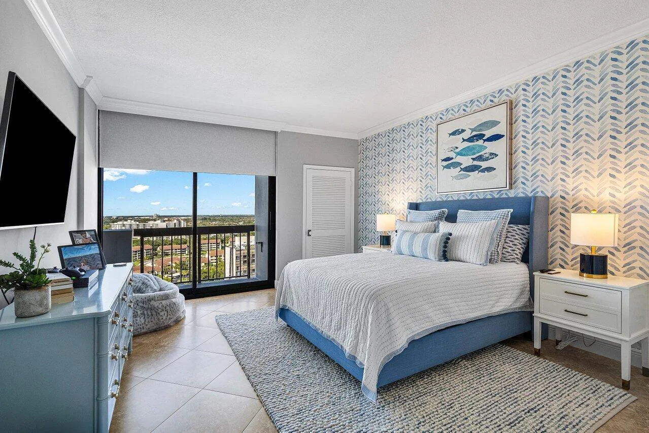 022-108LakeshoreDrive-38PH-NorthPalmBeac