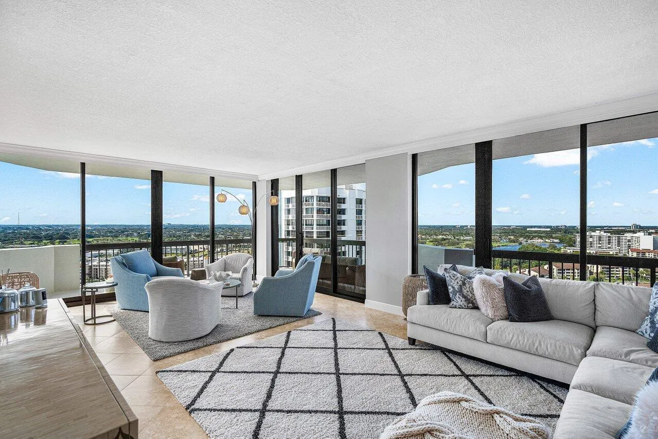 006-108LakeshoreDrive-38PH-NorthPalmBeac
