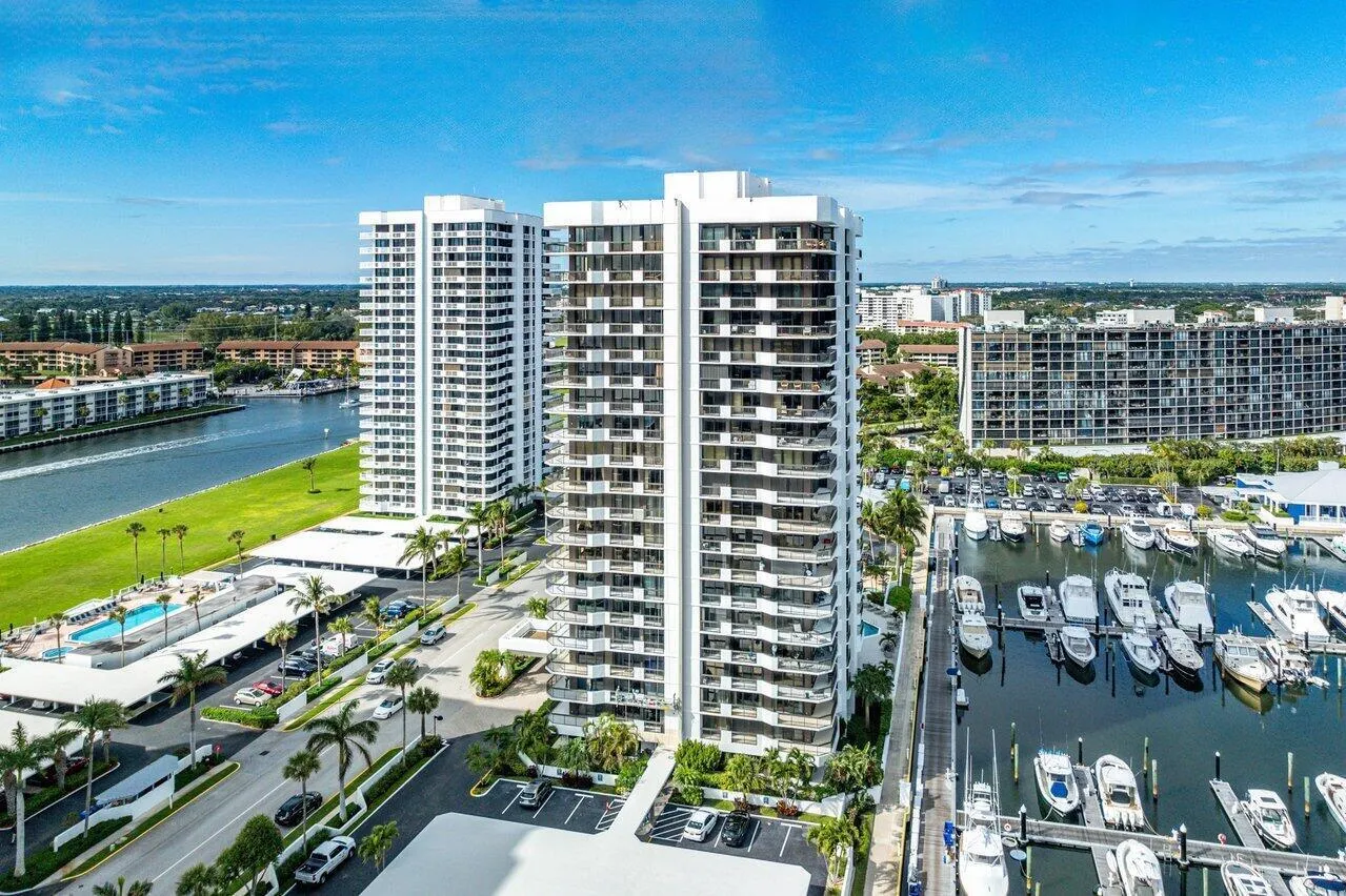 043-108LakeshoreDrive-38PH-NorthPalmBeac