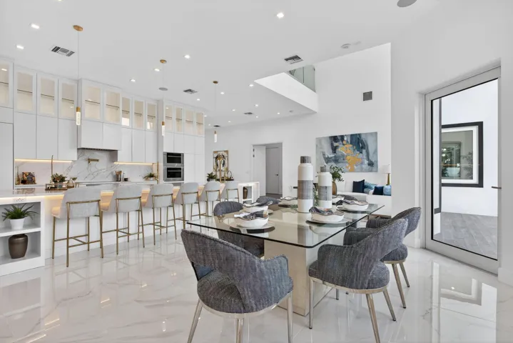 34-web-or-mls-2641-0082