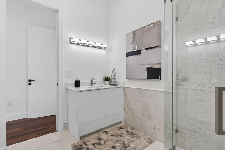 57-web-or-mls-2641-0195