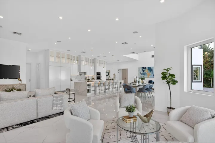 33-web-or-mls-2641-0077