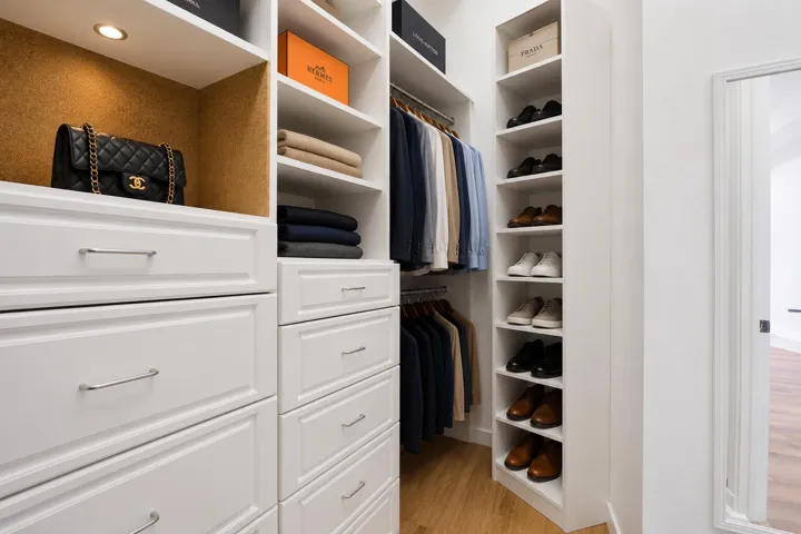 Custom Closet