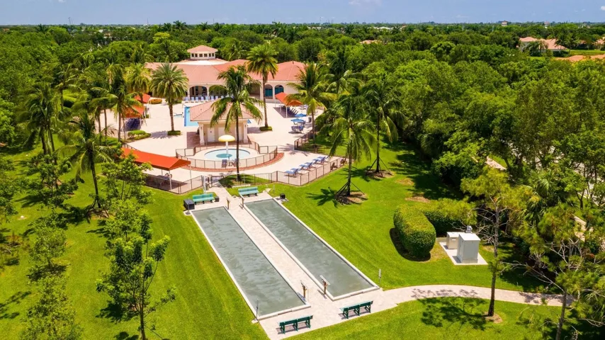 Bocce Courts