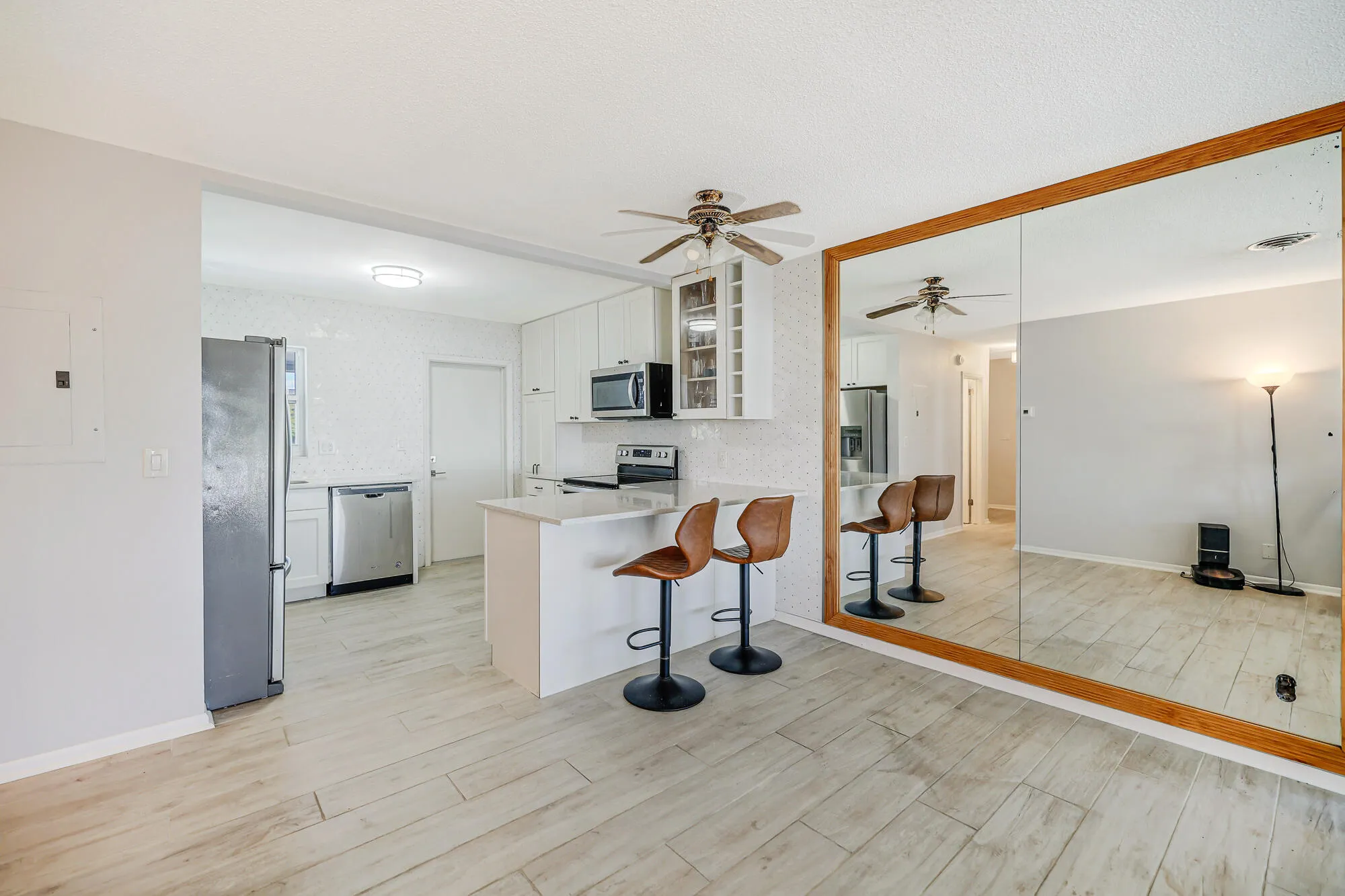 2829 NE 30th St -6