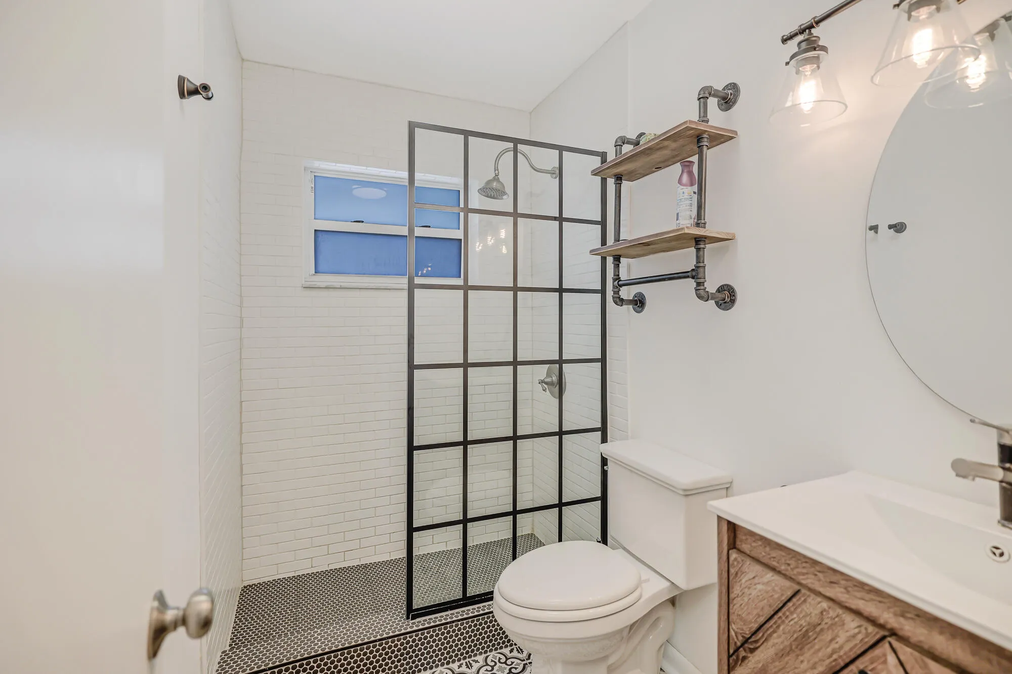 2829 NE 30th St -27