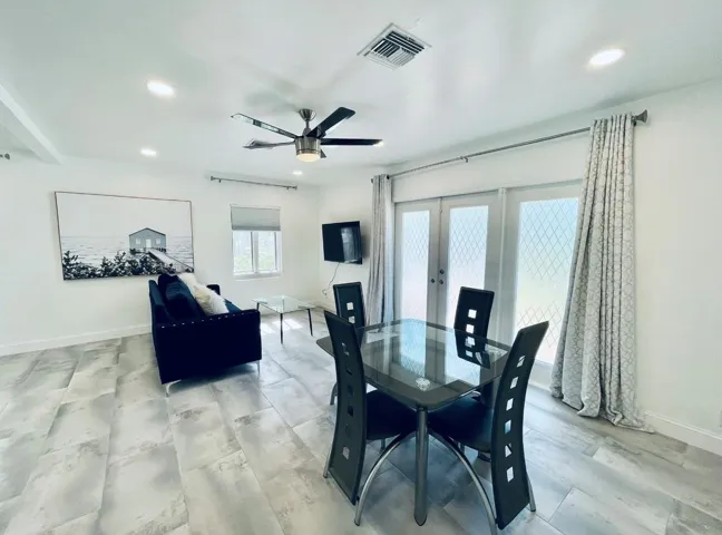 In-law suite dining area
