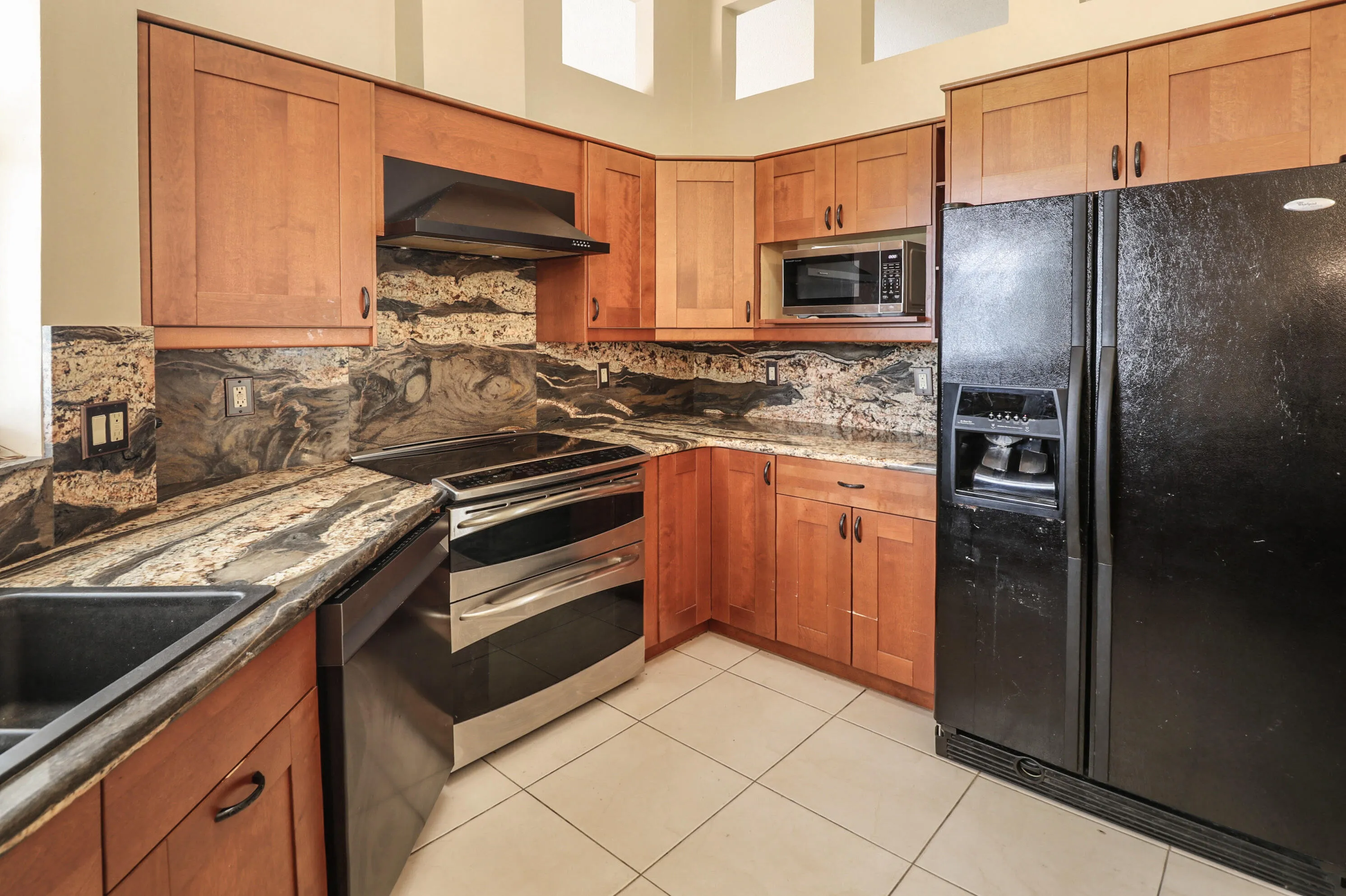 Property photo 24