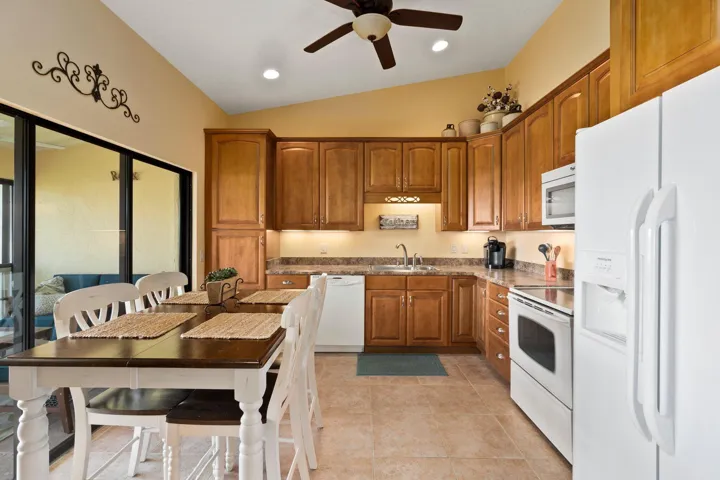 Eat In Kitchen Area
