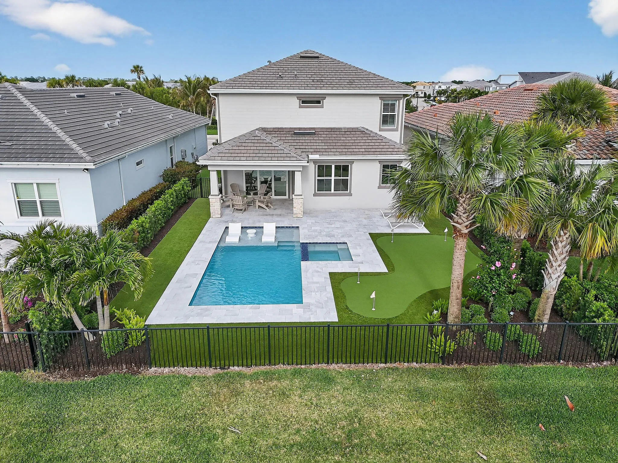 10764NorthbrookCircle(17)
