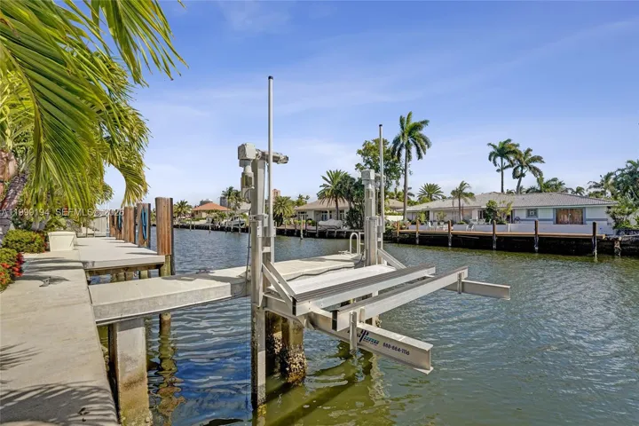 Boat Lift